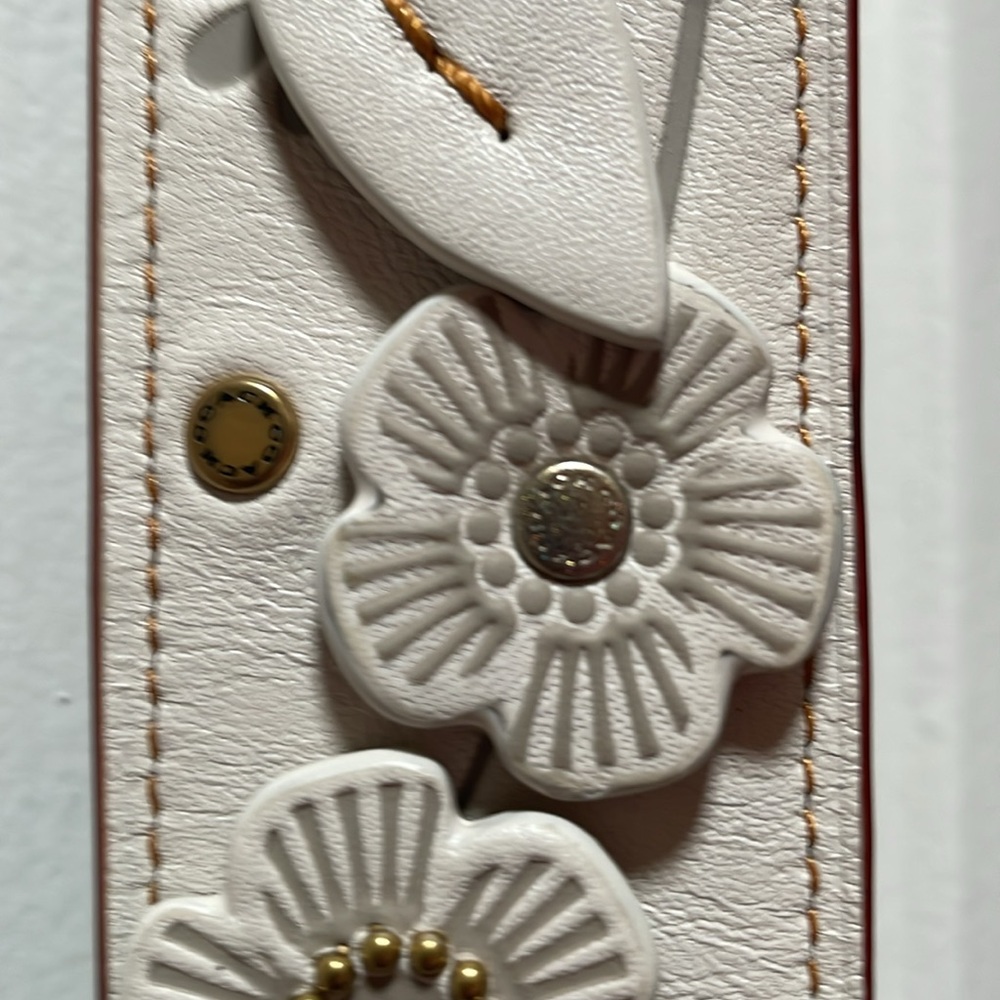 Coach Tea Rose Strap! - Picture 10 of 10